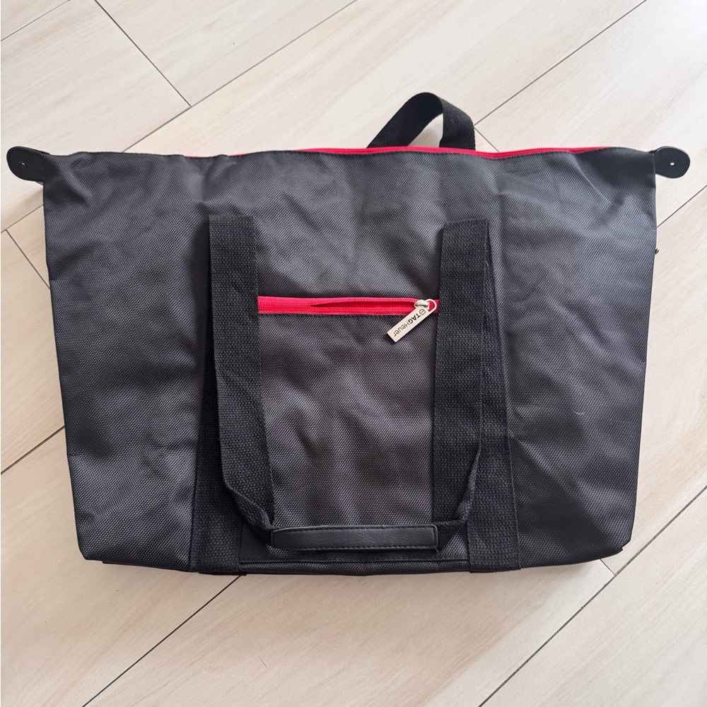 TAG Heuer Black Tote Bag - Picture 5 of 5